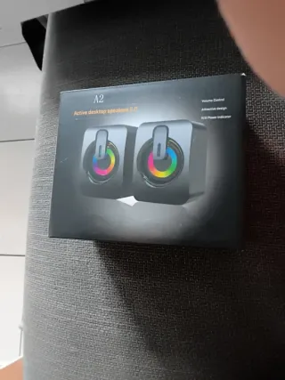 Altavoces de escritorio A2 RGB