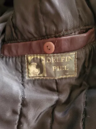 Cazadora de piel,muy cómoda y abrigada.