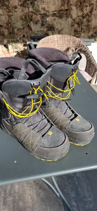 Scarponi Snowboard Salomon Launch T44