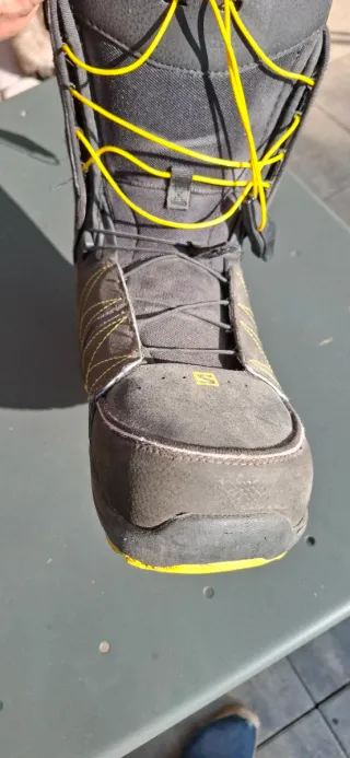 Scarponi Snowboard Salomon Launch T44