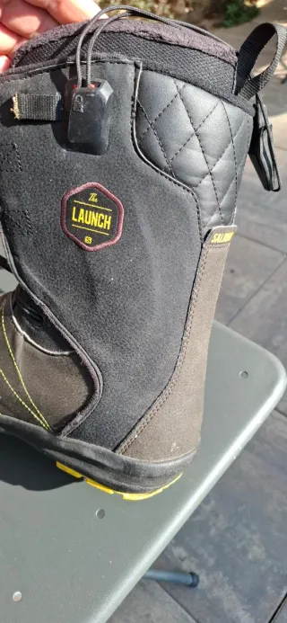 Scarponi Snowboard Salomon Launch T44