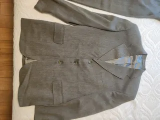 Traje verde con chaleco