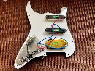 Pickguard cargado HSS