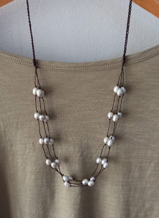 Collar de perlas naturales