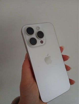 iPhone 15 Pro 256GB Plata