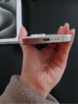 iPhone 15 Pro 256GB Plata