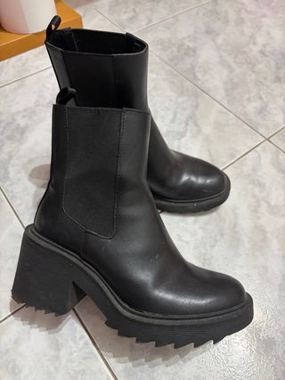 Botines negros con plataforma