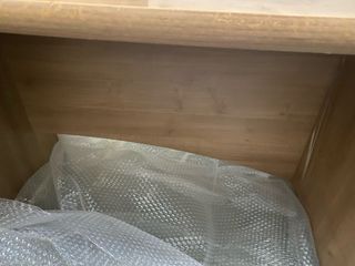 Escritorio con cajones como nuevo