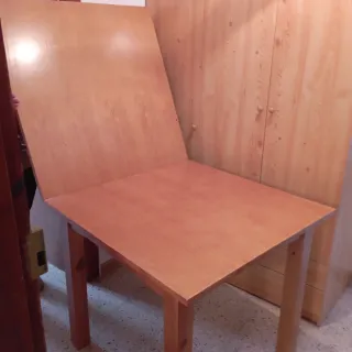 Mueble comedor con 4 sillas y mesa