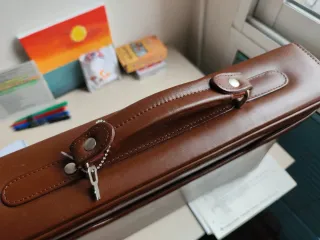 Cartera portadocumentos de cuero