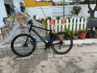 Bicicleta Rockrider nueba vale 290