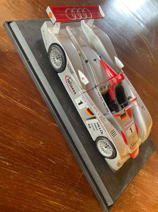 Maisto Audi R8 Le Mans 1/18