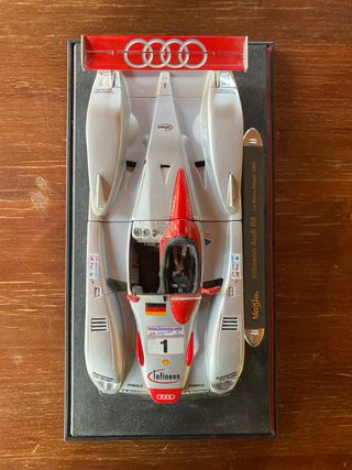 Maisto Audi R8 Le Mans 1/18