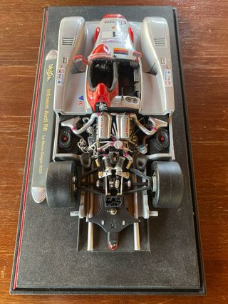 Maisto Audi R8 Le Mans 1/18