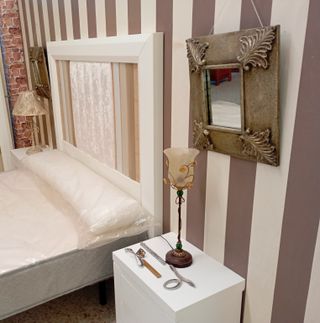 Conjunto cabecero 150cm y 2 mesitas