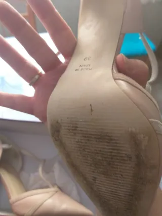 Zapatos tacón nude T-Strap Talla 39