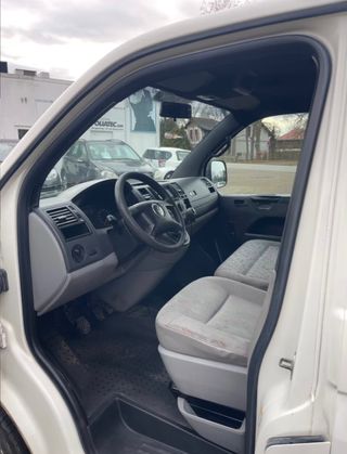 Volkswagen Transporter T5 2004 *6 asientos*