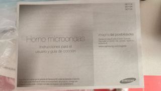 Horno Microondas Samsung GE711K 20L