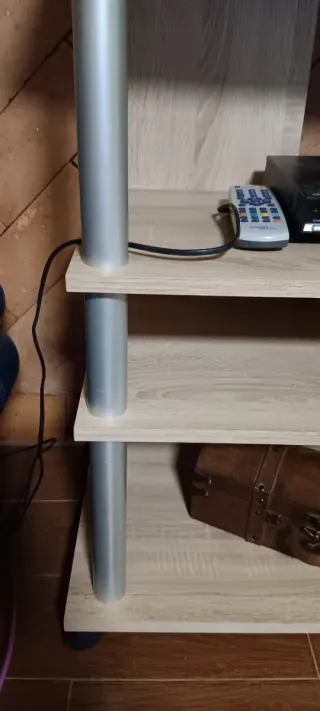 Mueble TV madera y metal