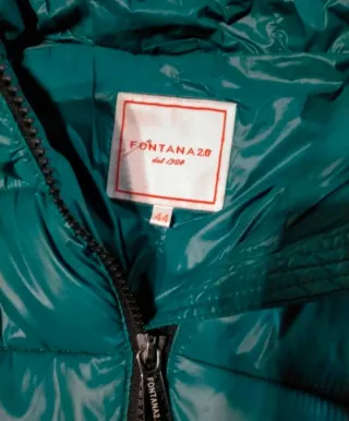 Chaqueta Fontana Verde Brillante con Capucha