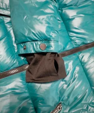 Chaqueta Fontana Verde Brillante con Capucha