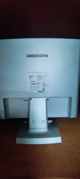 Pantalla Medion Plata 43x37 cm