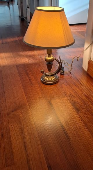 Lampada da tavolo piccola