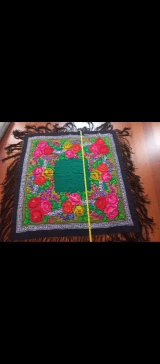 Lenços com padrão floral