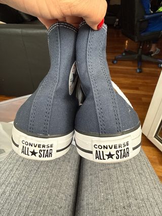 Converse altas azul marino