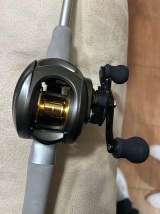 Caña de pescar sin estrenar