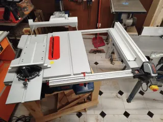 Sierra de mesa Bosch GTS 10 XC