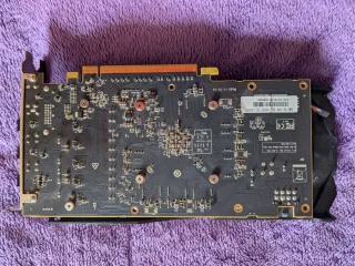 RX580 8GB 2048SP SOYO Tarjeta Grafica (NO FUNCIONA