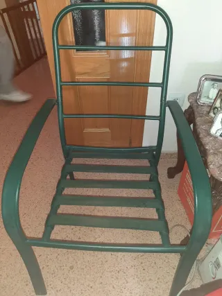 Sillón de jardín verde metálico