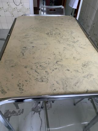 Mesa y 4 Sillas Acero y Metacrilato