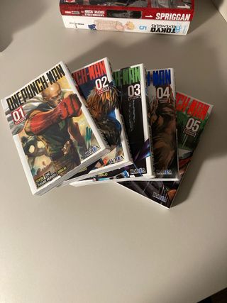 Variedad de libros Manga