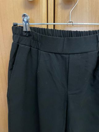 Pantalones de vestir negros Bershka