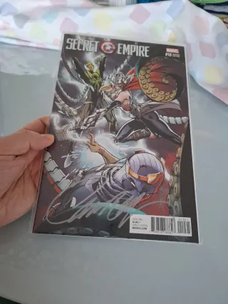 Fumetto autografato Campbell Secret Empire #10