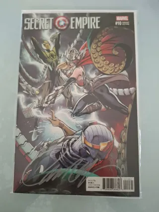 Fumetto autografato Campbell Secret Empire #10