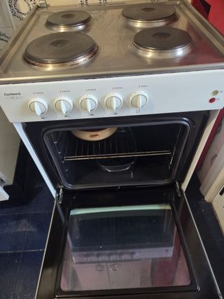 Cocina eléctrica con horno