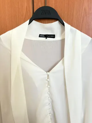 Blusa Zara Blanca con Lazo