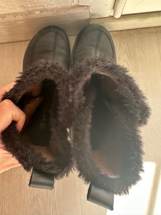 Botas negras forradas talla 38
