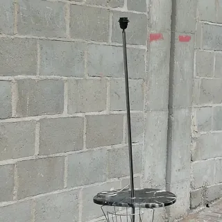 Lámpara de pie estilo años 50