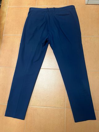 Traje Zara Caballero Azul (1 americana,2 pantalon)
