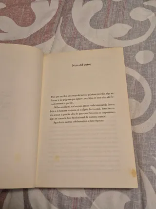 Libro Bajo la Misma Estrella - John Green