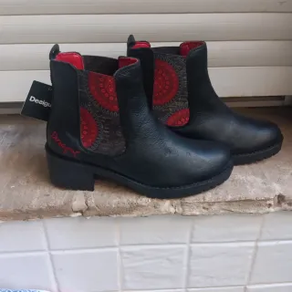 Botines Desigual negros talla 36
