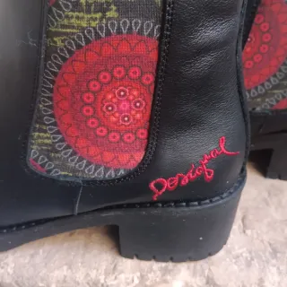 Botines Desigual negros talla 36