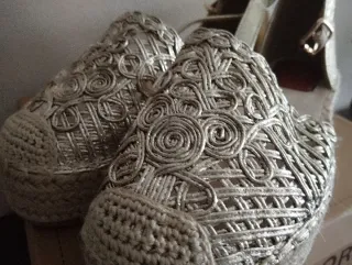 Zapatillas esparto doradas y beige