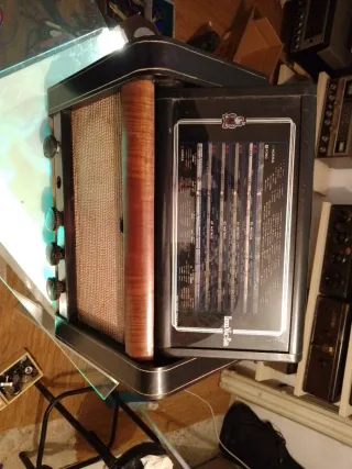 Radio Invicta M240 Multibanda Funciona