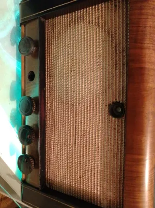 Radio Invicta M240 Multibanda Funciona