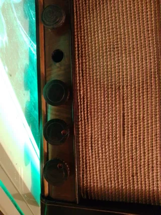 Radio Invicta M240 Multibanda Funciona